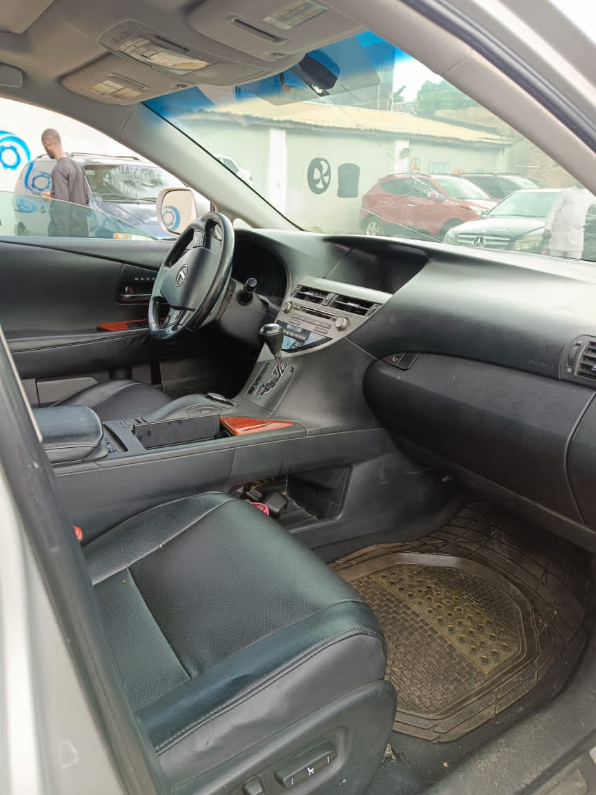 Naija Used 2010 Lexus RX 350