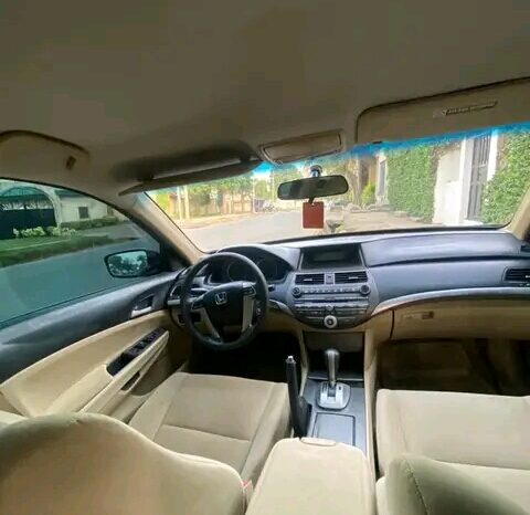 
								Naija Used 2011 Honda Accord full									