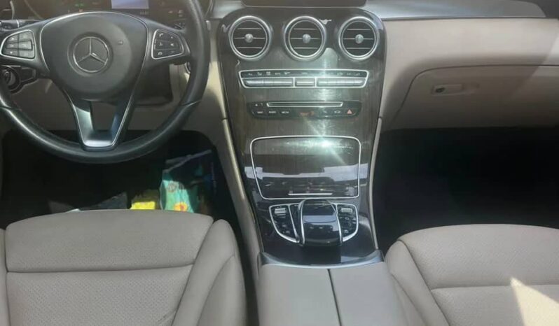 
								Naija Used 2017 Mercedes-Benz GLC 300 full									