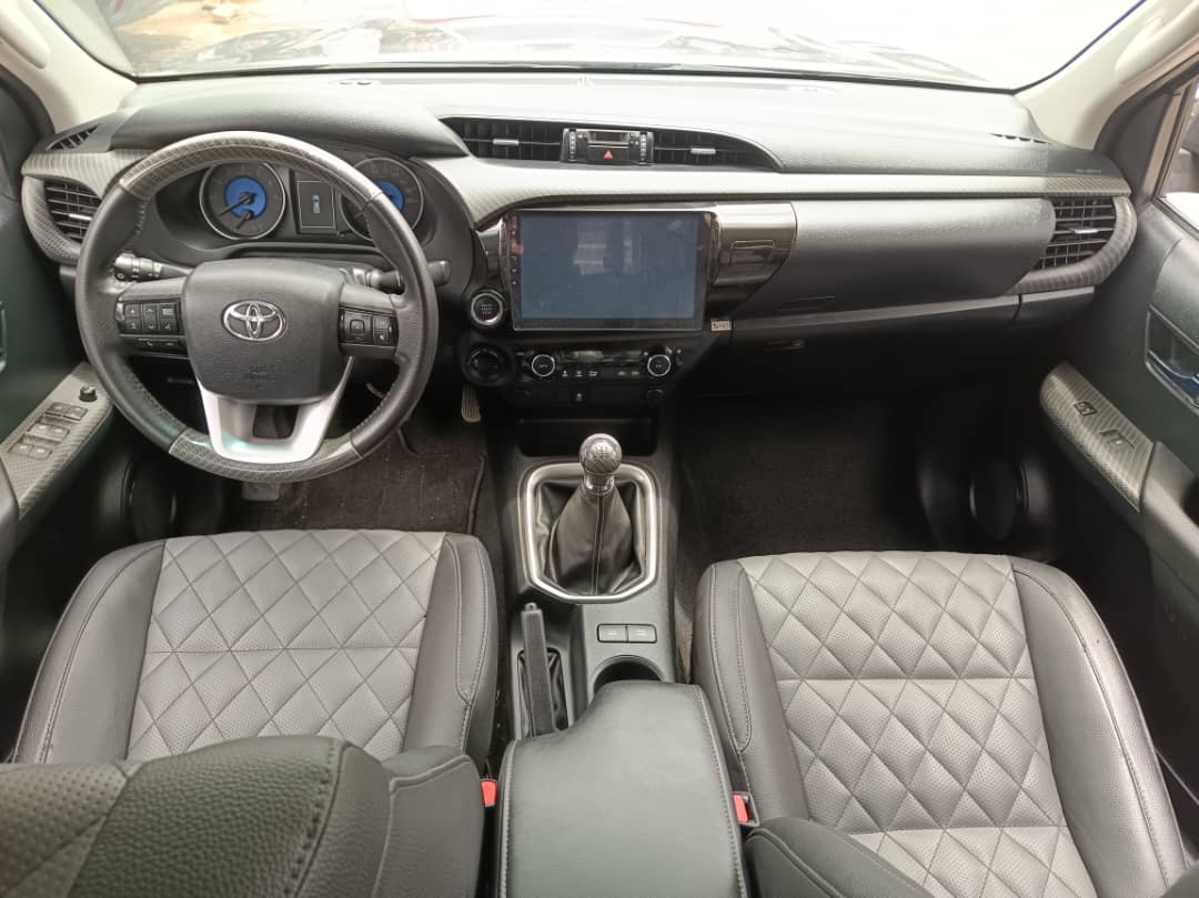 Naija Used 2019 Toyota Hilux