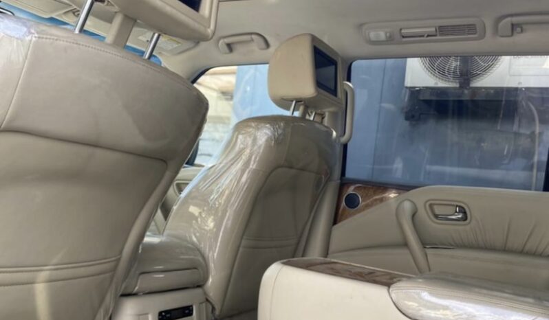 
								Foreign Used 2011 Infiniti QX56 full									