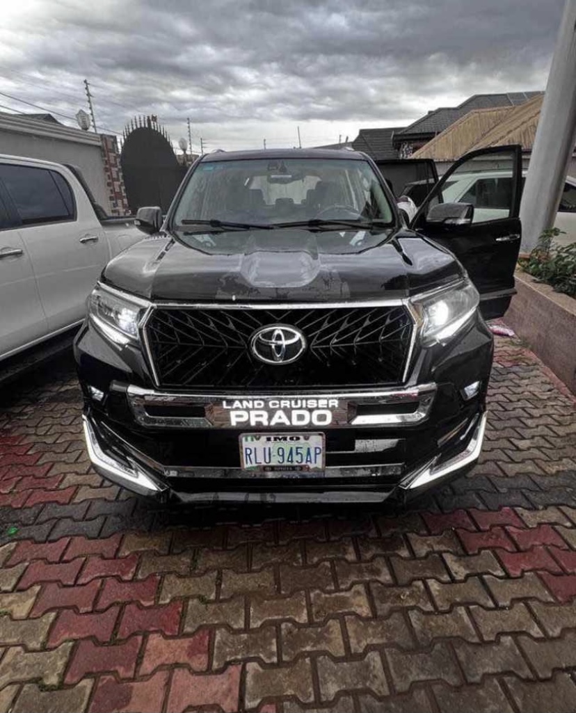 Naija Used 2021 Toyota Prado