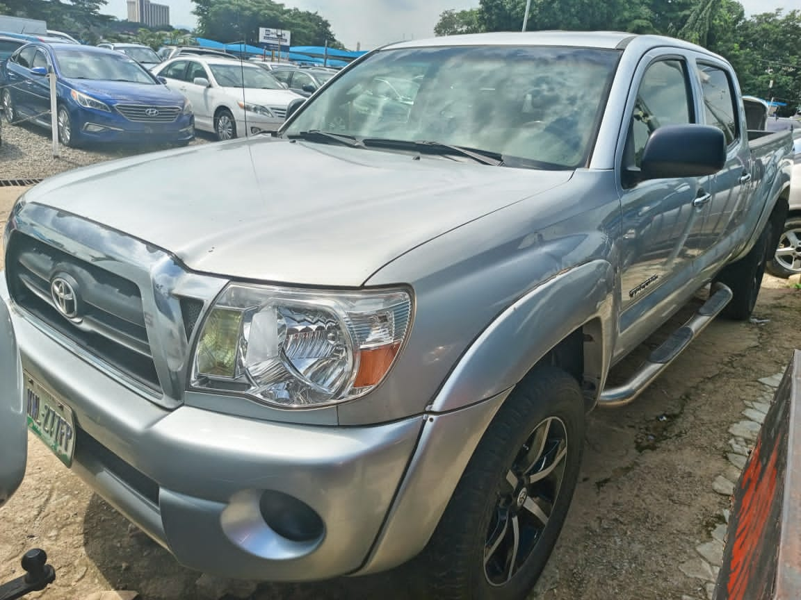 Naija Used 2006 Toyota Tacoma