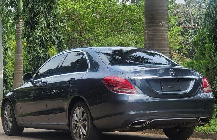 
								Foreign Used 2016 Mercedes-Benz C 300 full									