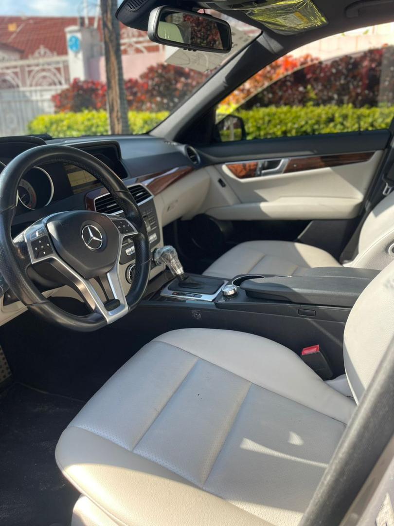 Foreign Used 2012 Mercedes-Benz C 300