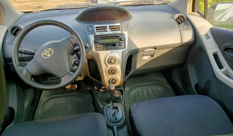 
								Naija Used 2009 Toyota Yaris full									