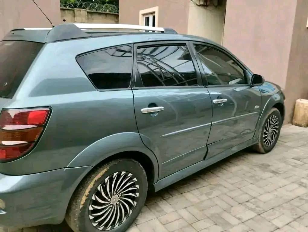 Naija Used 2006 Pontiac Vibe