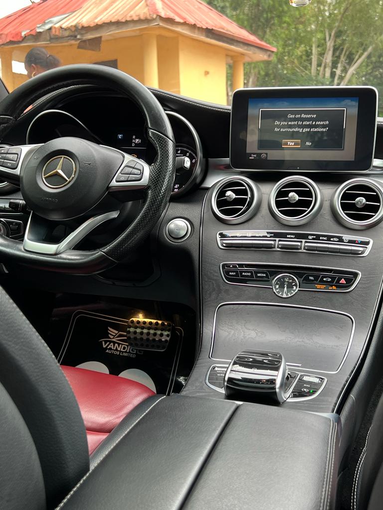 Naija Used 2015 Mercedes-Benz C 400