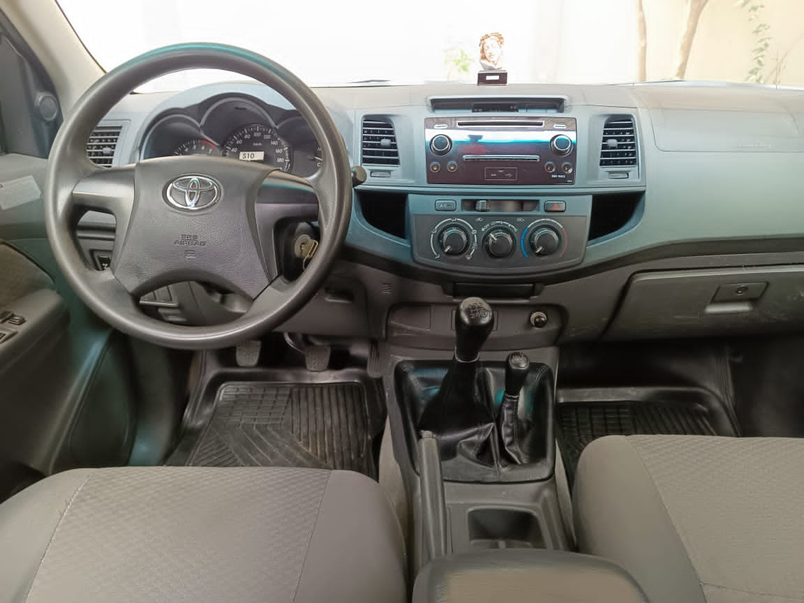 Naija Used 2014 Toyota Hilux