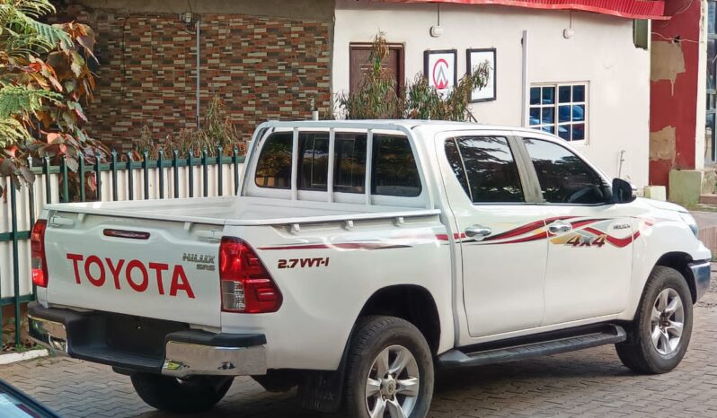 
								Naija Used 2017 Toyota Hilux full									