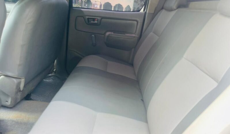 
								Naija Used 2011 Toyota Hilux full									