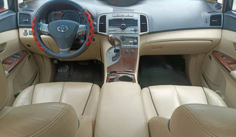 
								Naija Used 2010 Toyota Venza full									