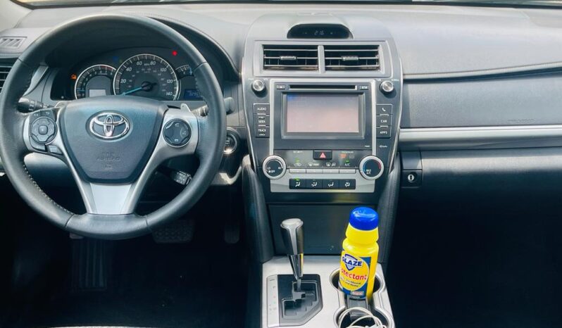 
								Naija Used 2013 Toyota Camry full									